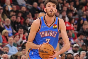 戴格诺特：比分被反超后切特站出来稳住局势 这需要极强心理素质