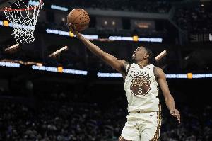 残阵力克火箭！梅尔顿：感觉非常好 我们需要继续冲争取更高排名