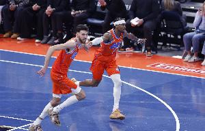 亚历山大：切特找到了稳定性 保持侵略性让他取得成功