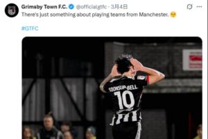 格林斯比英乙赢球后仍不忘调侃曼联：和曼市球队踢真有说法