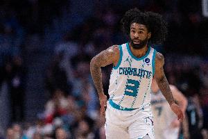 黄蜂主帅：科比·怀特有特别价值 多了一个持球点和进攻发起者