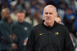 有担当不甩锅！卡莱尔：球队防守端缺乏准备是我的责任