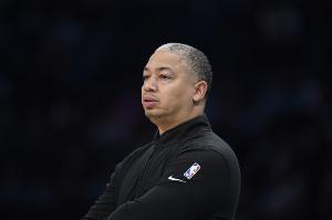 NBA近34场战绩：船刺骑塞凯24胜并列第一 雷蜂23胜第二 火狼第三