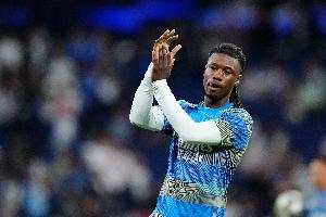 阿斯：卡马文加因牙齿问题缺阵，球员口腔健康将直接影响竞技状态