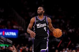 怎么就成弃将了？阿丘瓦16中12空砍29分11板5助1断2帽