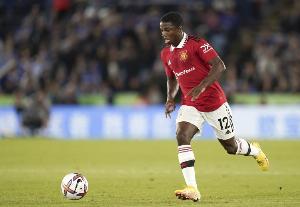 太阳报曼联球员评分：马拉西亚、达洛特4分最低，姆伯莫等人5分