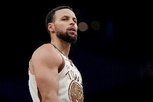 美记：库里曾表示愿意在生涯末期成为角色球员 像卡特&希尔那样