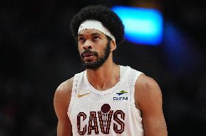 阿特金森：贾勒特·阿伦在一次膝盖对撞中受伤 这是唯一的更新