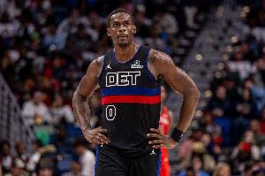 这场我没毛病！杜伦9中7&14罚10中空砍24分14板 拼下6前场板