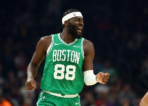 武切维奇：我给科塔提的建议主要是如何卡位&用身体占据位置