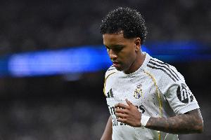 世体：皇马内部质疑医疗团队的工作和平图斯的体能训练方法