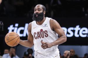 三杀东部第一！本赛季哈登个人对活塞3胜0负 在快船时2胜0负