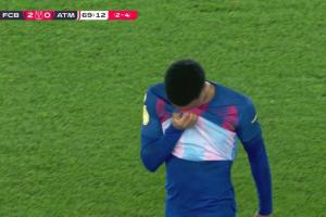 巴萨再伤一人！替补出场的巴尔德受伤主动示意换人