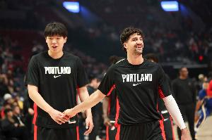 解说：阿夫迪亚不打开拓者进攻彻底崩盘 还不上杨瀚森？