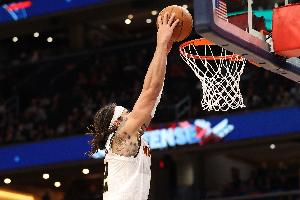 此前因腿筋伤势连缺17场！美记：阿隆·戈登今晚将复出战尼克斯