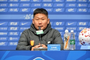 刘建业：希望球员更自信一点，姚浩洋拥有成为高水平门将的潜质