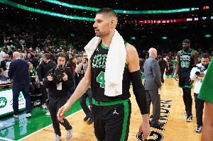 备战季后赛！Shams：武切维奇将于明日接受手术 预计缺席约一个月