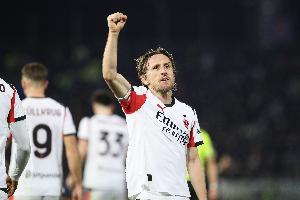 莫老板请客！魔笛买了60张米兰德比球票送亲朋，会给曼朱基奇1张