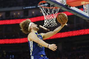 合理但不准！波杰姆斯基17中6得到17分6板6助2断 三分10中3