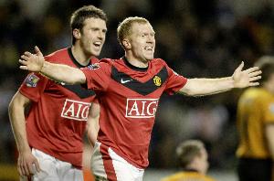 电讯报：曼联名宿在社媒互相攻击，以赚取流量和保持热度