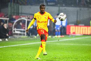 爆射破门！阿卜杜勒哈米德成为首位在法甲进球的沙特球员