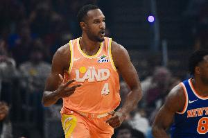 莫布里：塔图姆改变了比赛 有他在场上绝对是不同的局面