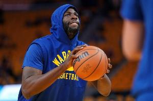 追梦：我的出场时间总被议论 是我主动要求科尔别换上我打断势头