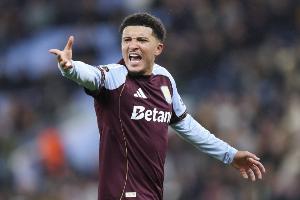 德天空：多特内部讨论签回桑乔，他愿意降低薪水，但球队也有疑虑