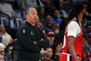 解说：加兰经典小心脏球员 伦纳德真强&面对海量夹击仍能开无双