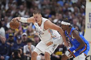 MVP候选人正面交锋！SGA本赛季对阵约老师2-0 场均轰35+4+11