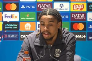 巴尔科拉：踢中锋位置很复杂，触球机会不多，我更喜欢边路1v1