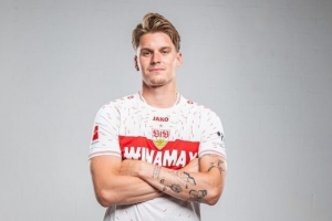 100万买的，德天空：斯图加特对后卫亨德里克斯要价至少4000万欧