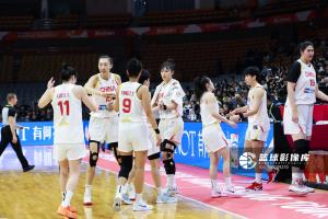 三座大山！李月汝20分钟内轰21+11 韩旭14+4+3 张子宇8中6砍12分