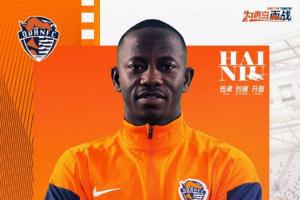 因赌球遭美职联终身禁赛！青岛记者：不信谣不传谣，叶博亚没问题