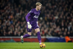 心理专家谈金斯基：被换下时居然没人去安慰他；这能让他更强大