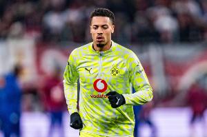 记者：恩梅查即将与多特续约至2030年，成为队内收入最高球员之一