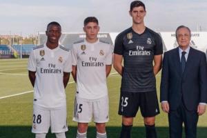 花费不到1亿欧！皇马18年的夏窗三巨头：维尼修斯+巴尔韦德+裤袜