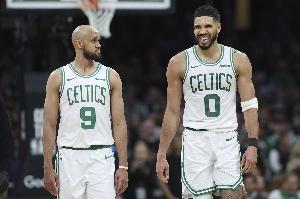 强强对决！明日绿军客战雷霆 塔图姆与德里克·怀特出战成疑