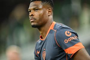 意天空：邓弗里斯仍不确定是否首发出战亚特兰大