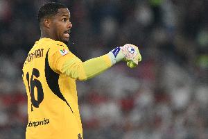 迈尼昂：担任队长是责任更是骄傲，但没有袖标我也觉得自己是队长