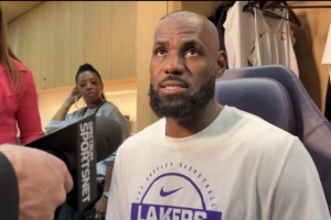 詹姆斯：我确实做出了牺牲 但是球队和胜利是最重要的 一荣俱荣