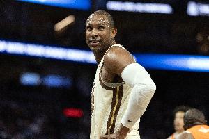 科尔：能拥有霍福德非常幸运 他浑身都散发出一种领导力品质