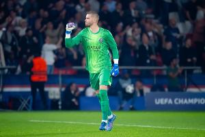 桑巴：舍瓦利耶没想到会经历这样的赛季，相信他能迅速反弹