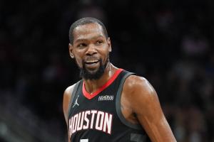 死神在休斯敦降临！火箭主场险胜鹈鹕 超越湖人重返西部第三