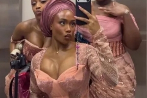 太阳报：萨卡女友一袭低胸礼服参加婚礼 去年已同意萨卡求婚