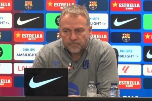 弗里克：11天4战调整阵容空间非常有限 德容有望国际比赛日后复出