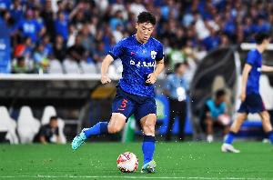 朱辰杰个人中超第150场首发，中超官方：从冉冉新星到顶级中卫