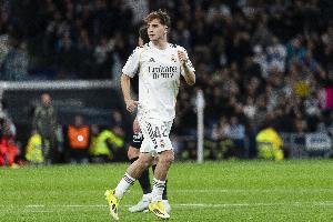 亚涅斯：我踏入伯纳乌球场后彻底被震撼了 居莱尔吊射进球？神迹