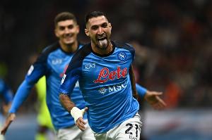 那不勒斯本赛季意甲已19名不同球员进球，人数为五大联赛最多