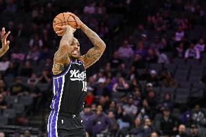 有其他意思？雷诺谈德罗赞砍41分：好好珍惜 因为这不会永远持续